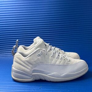 Size 8.5- Men’s Nike Air Jordan 12 Retro Low 308317-002 Wolf Grey Shoes
